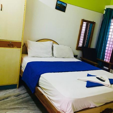 Arunaalaya Residency Hotel Tiruvannāmalai Esterno foto