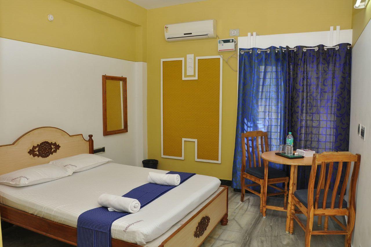 Arunaalaya Residency Hotel Tiruvannāmalai Esterno foto