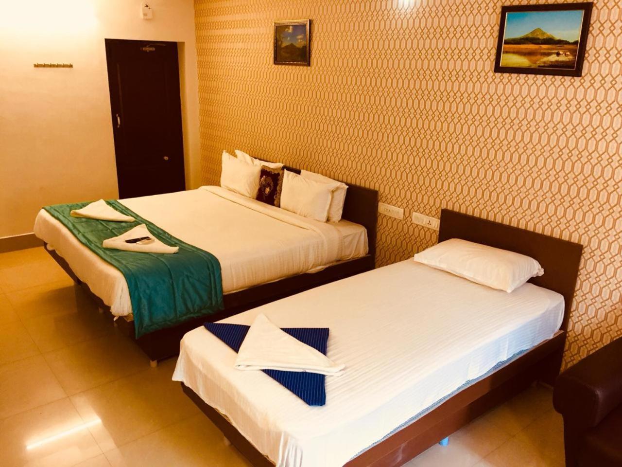 Arunaalaya Residency Hotel Tiruvannāmalai Esterno foto