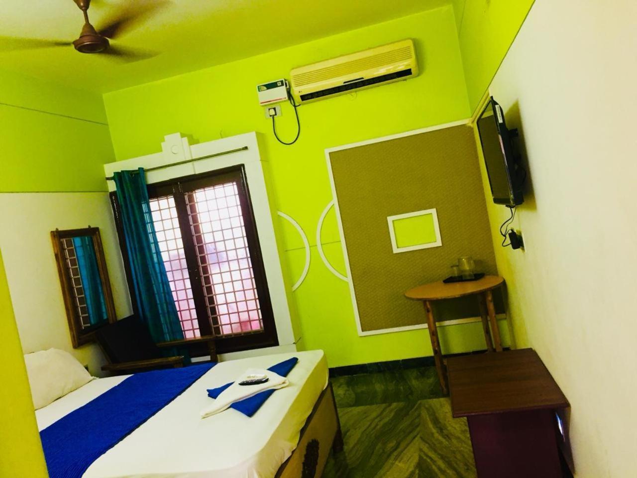 Arunaalaya Residency Hotel Tiruvannāmalai Esterno foto
