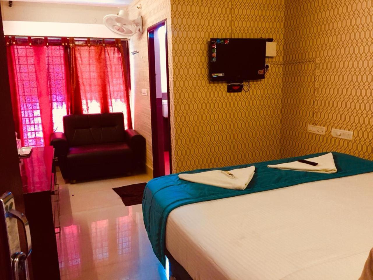 Arunaalaya Residency Hotel Tiruvannāmalai Esterno foto